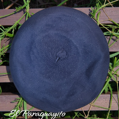 Boina diseño en azul marino liso (no elasticado)